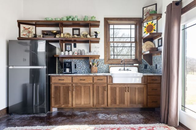 1818 County Road 1151, Cumby, TX 75433