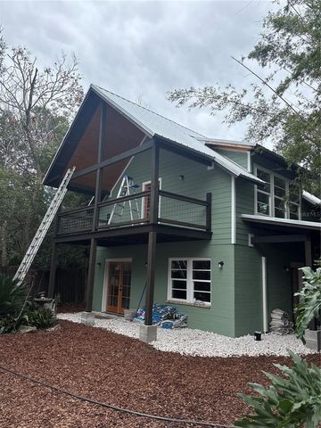 1027 NW 11TH AVENUE, Gainesville, FL 32601