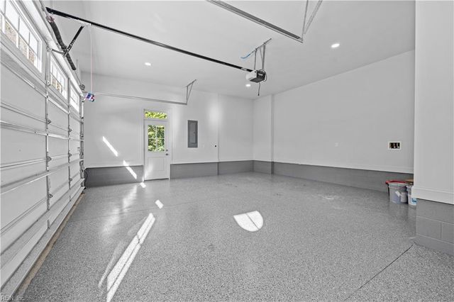 1429 Franklin DR, Virginia Beach, VA 23454