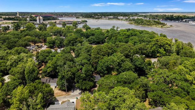 306 Kaufman St., Georgetown, SC 29440