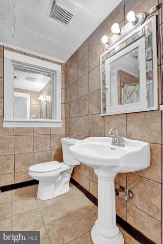 647 S FRANKLIN ST, Lancaster, PA 17602