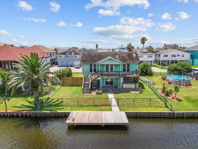 868 Bonita Street, Bayou Vista, TX 77563