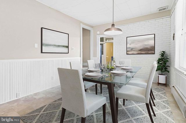 130 CHURCH AVE, Ephrata, PA 17522