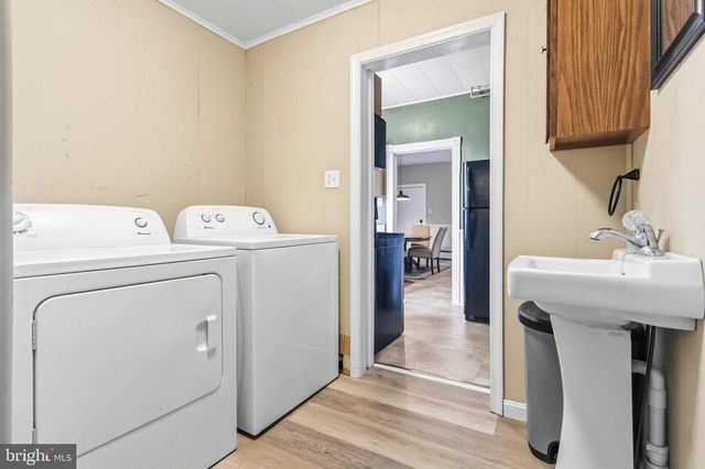 130 CHURCH AVE, Ephrata, PA 17522