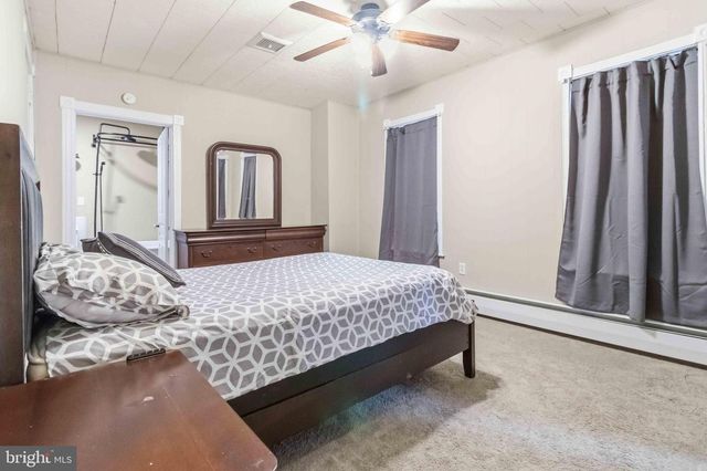 130 CHURCH AVE, Ephrata, PA 17522