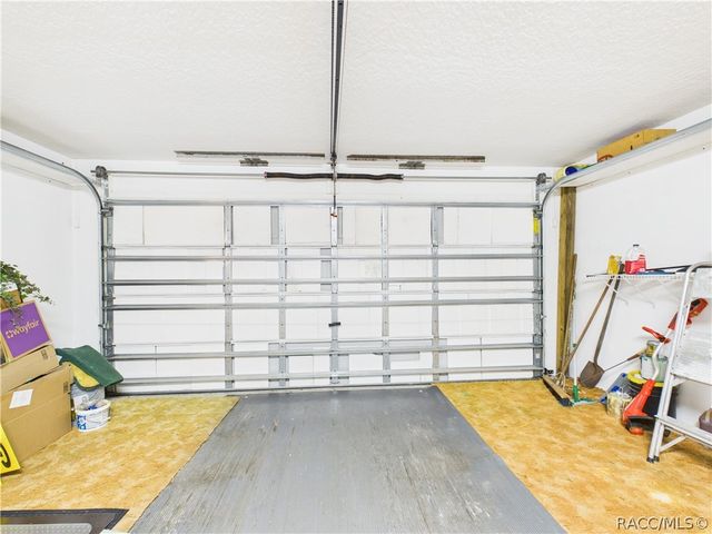 11236 N Rain Point, Inglis, FL 34449