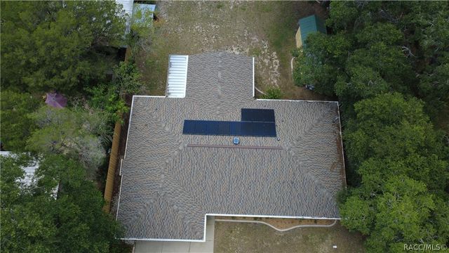 11236 N Rain Point, Inglis, FL 34449