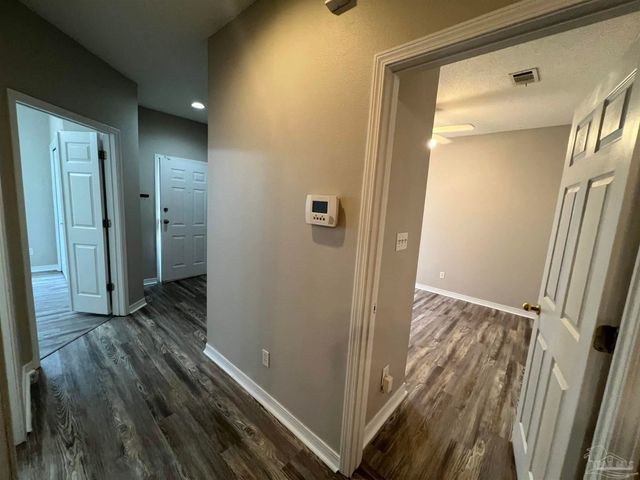 7101 Joy St C2, Pensacola, FL 32504