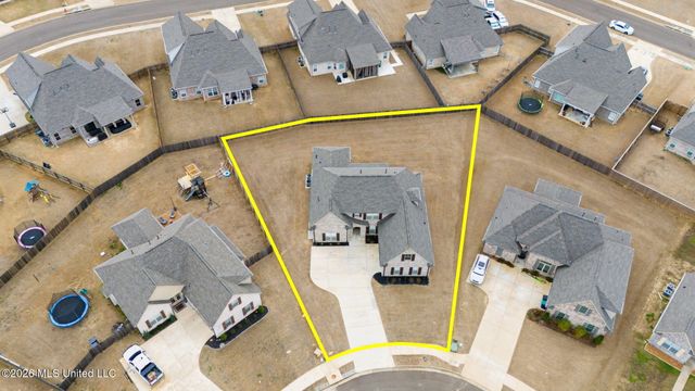 1567 Eden Loop, Hernando, MS 38632