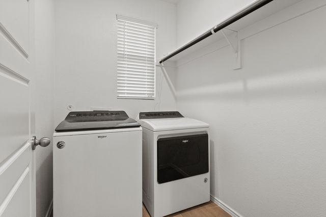 432 Silent Pond Park, Lavon, TX 75166