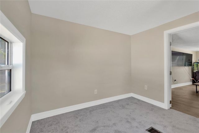 9901 N 46TH STREET, Tampa, FL 33617