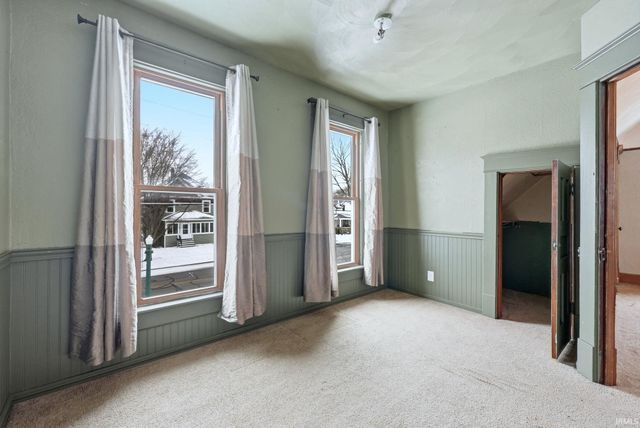 621 E Diamond Street, Kendallville, IN 46755