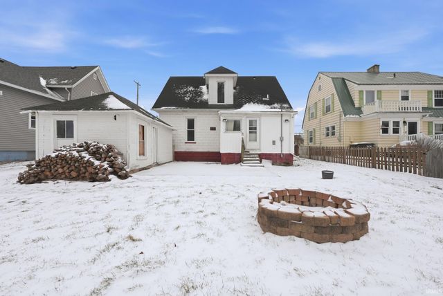 621 E Diamond Street, Kendallville, IN 46755