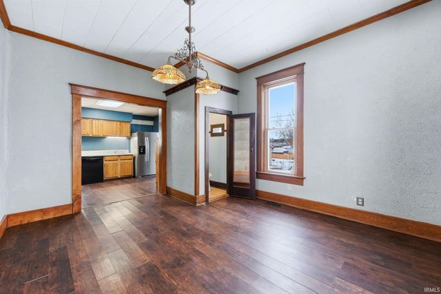 621 E Diamond Street, Kendallville, IN 46755