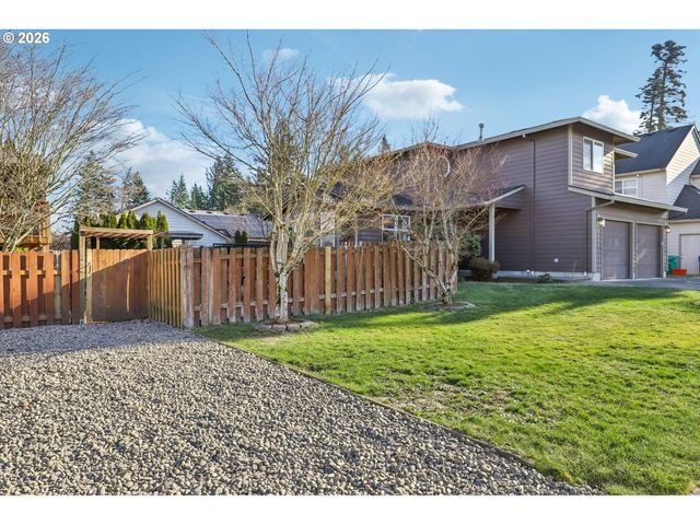 1156 Ne PALOMA Ave, Gresham, OR 97030