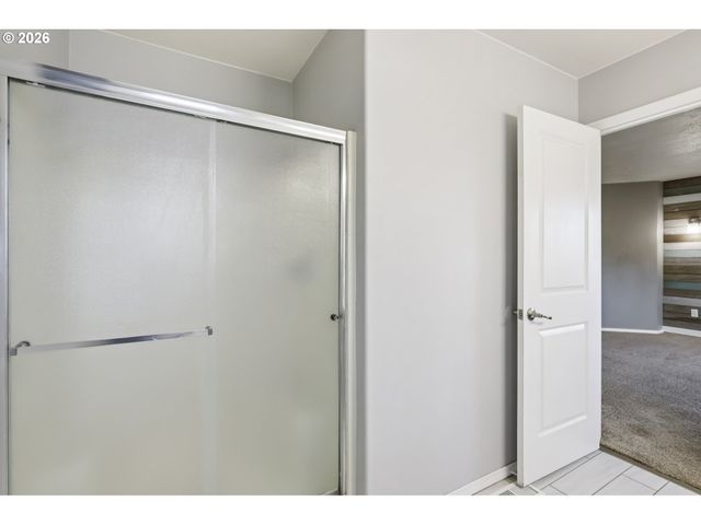 1156 Ne PALOMA Ave, Gresham, OR 97030