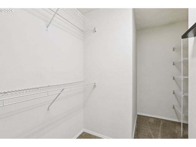 1156 Ne PALOMA Ave, Gresham, OR 97030