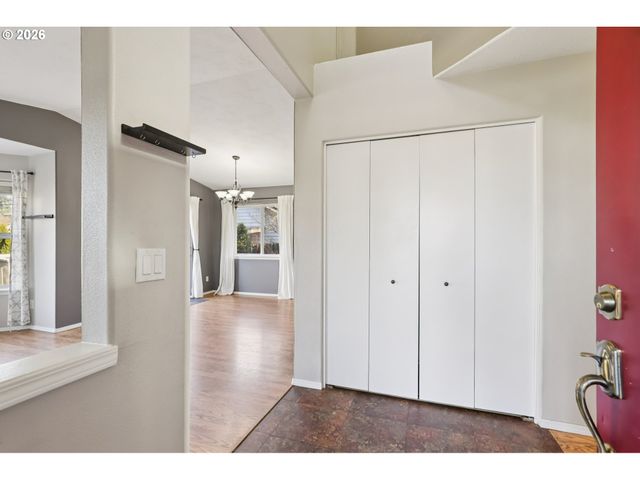 1156 Ne PALOMA Ave, Gresham, OR 97030