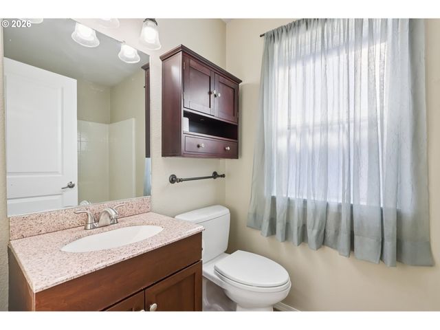 1156 Ne PALOMA Ave, Gresham, OR 97030