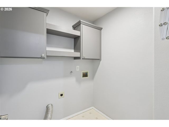 1156 Ne PALOMA Ave, Gresham, OR 97030