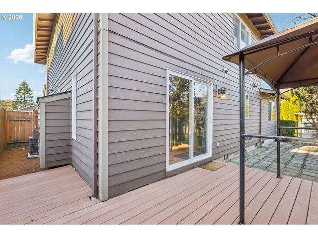 1156 Ne PALOMA Ave, Gresham, OR 97030