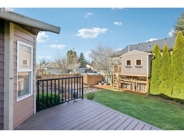 1156 Ne PALOMA Ave, Gresham, OR 97030