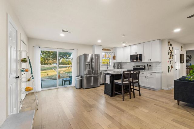 3387 FM 121, Van Alstyne, TX 75495