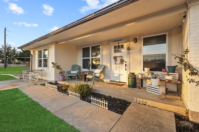 3387 FM 121, Van Alstyne, TX 75495