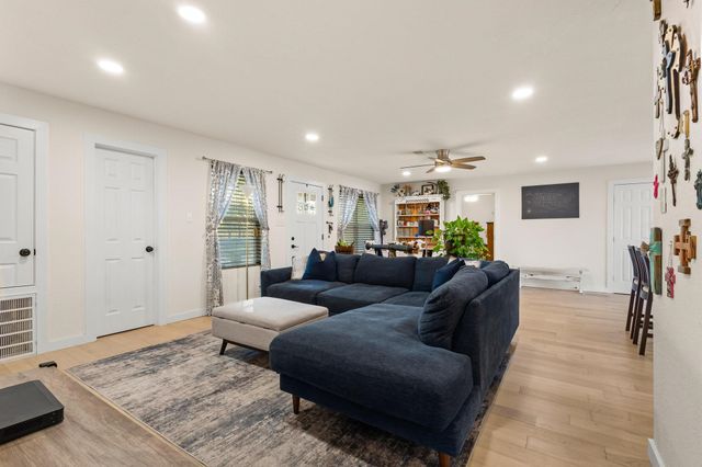 3387 FM 121, Van Alstyne, TX 75495