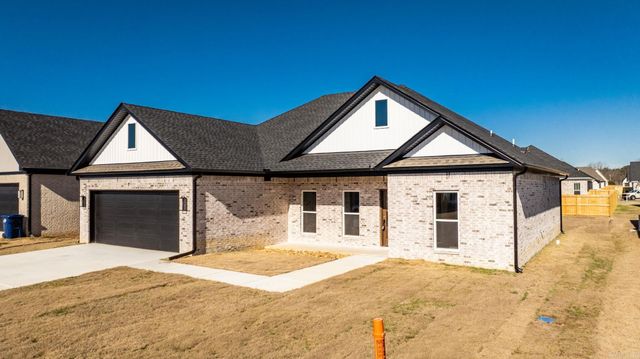 7 Songbird Cove, Greenbrier, AR 72058