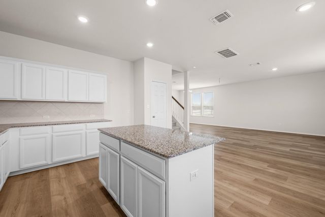 620 English Oak ST, Georgetown, TX 78626