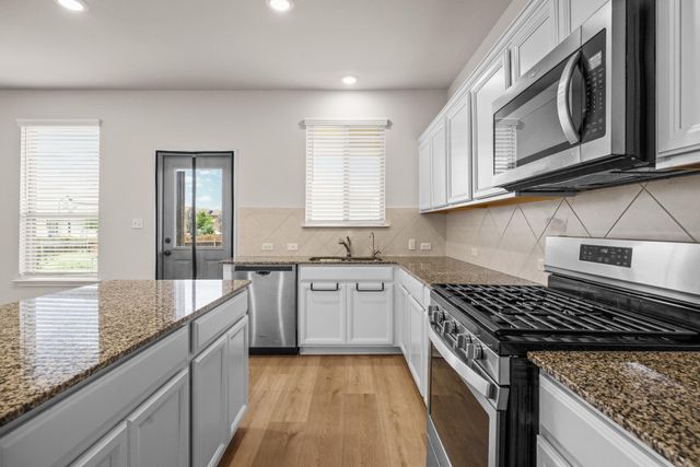 620 English Oak ST, Georgetown, TX 78626