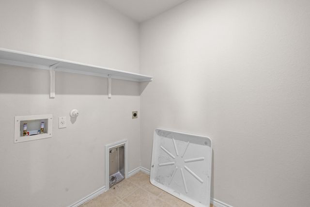 620 English Oak ST, Georgetown, TX 78626