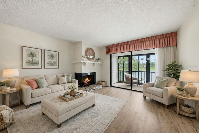 172 LAKEVIEW WAY 172, Oldsmar, FL 34677