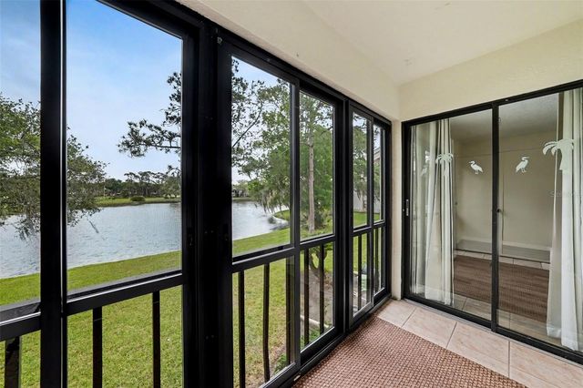 172 LAKEVIEW WAY 172, Oldsmar, FL 34677