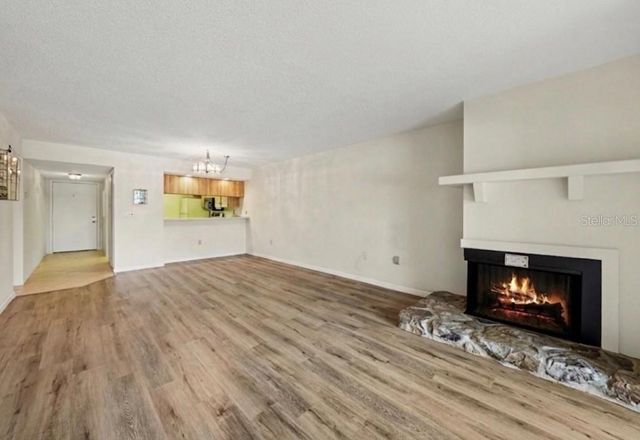 172 LAKEVIEW WAY 172, Oldsmar, FL 34677