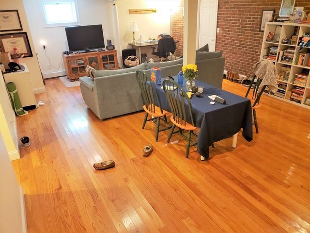 8 Kenwood B, Cambridge, MA 02139