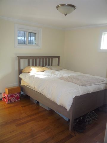 8 Kenwood B, Cambridge, MA 02139