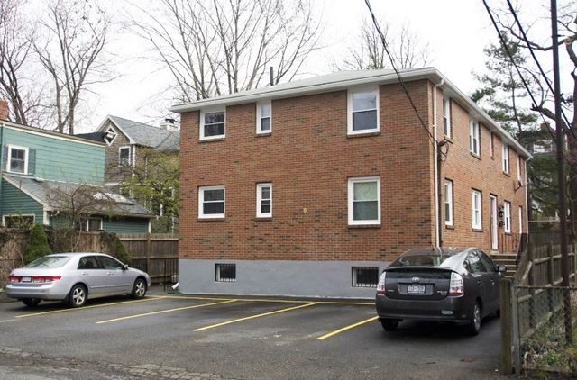 8 Kenwood B, Cambridge, MA 02139