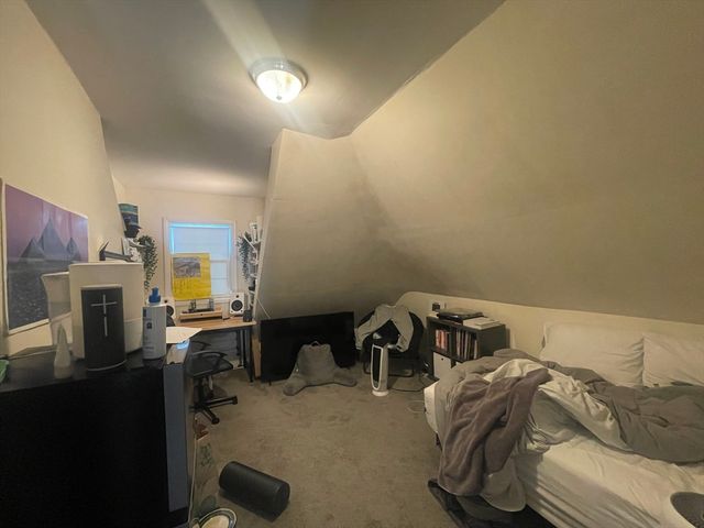 227 Boston Ave 2, Medford, MA 02155