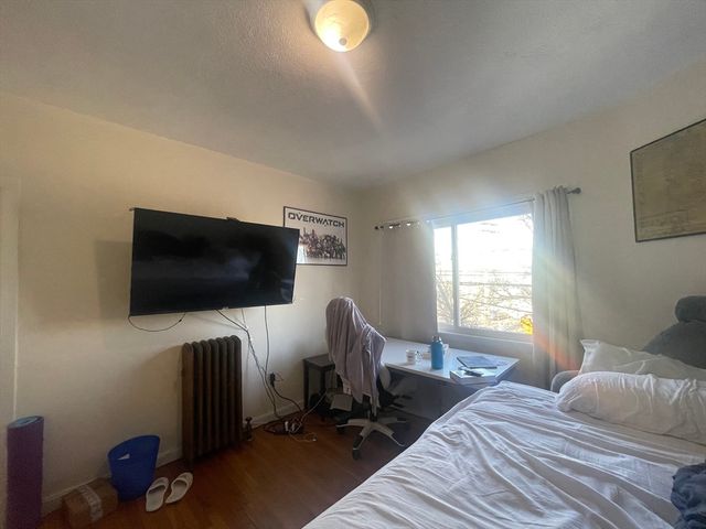 227 Boston Ave 2, Medford, MA 02155