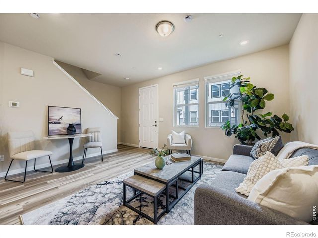 2805 Bear Springs Circle, Longmont, CO 80503