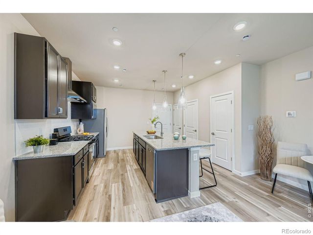 2805 Bear Springs Circle, Longmont, CO 80503