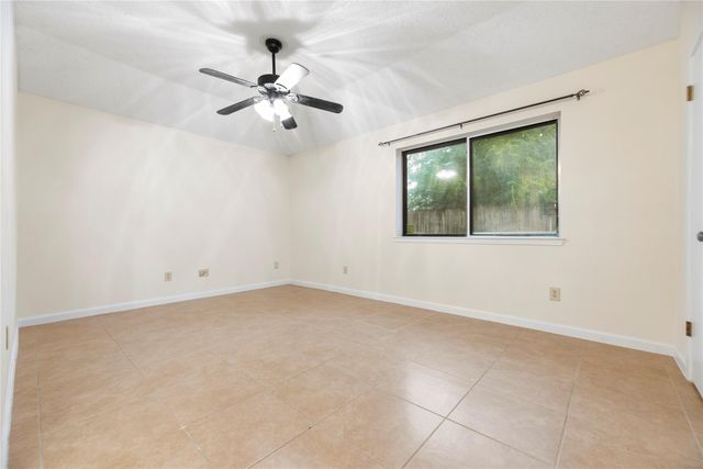 18007 Brooknoll Drive, Houston, TX 77084