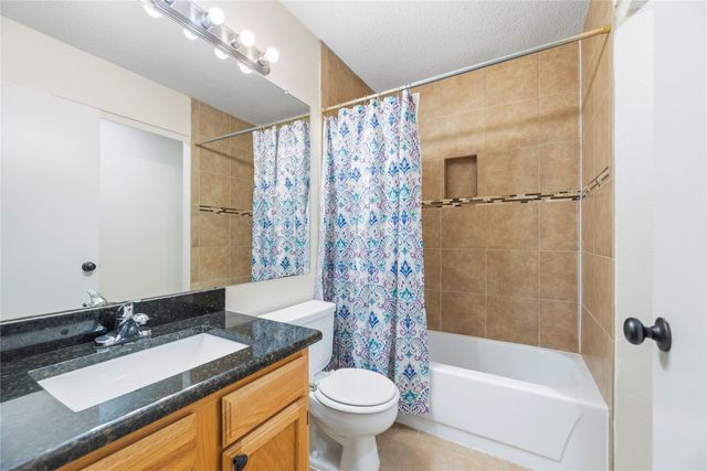 18007 Brooknoll Drive, Houston, TX 77084