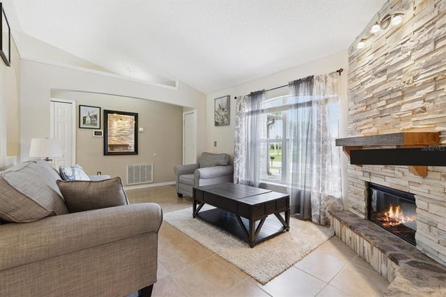 149 HAWTHORNE LANE NE, Palm Bay, FL 32907
