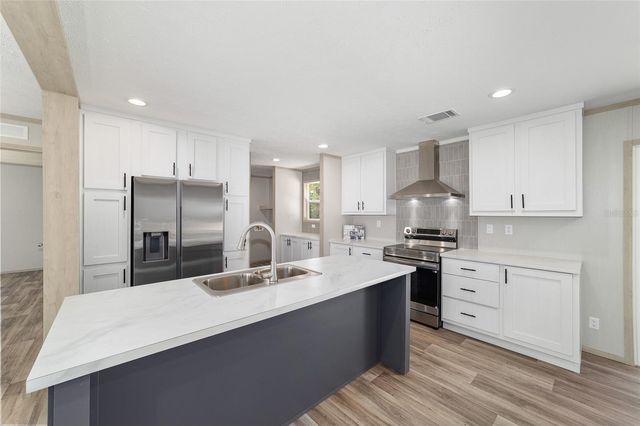 14830 SE 21ST PLACE, Morriston, FL 32668