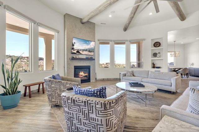 14 Montana Del Sol, Placitas, NM 87043