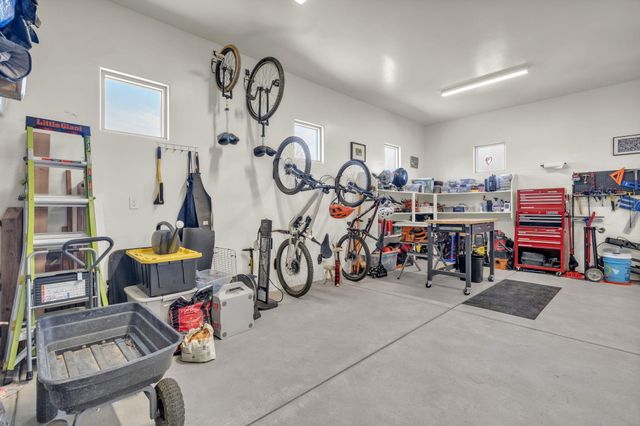 14 Montana Del Sol, Placitas, NM 87043