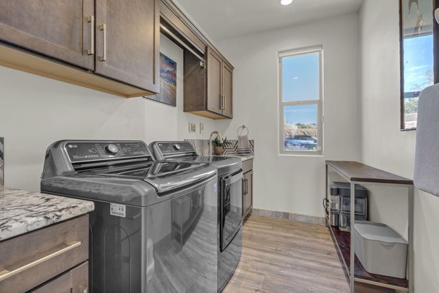 14 Montana Del Sol, Placitas, NM 87043